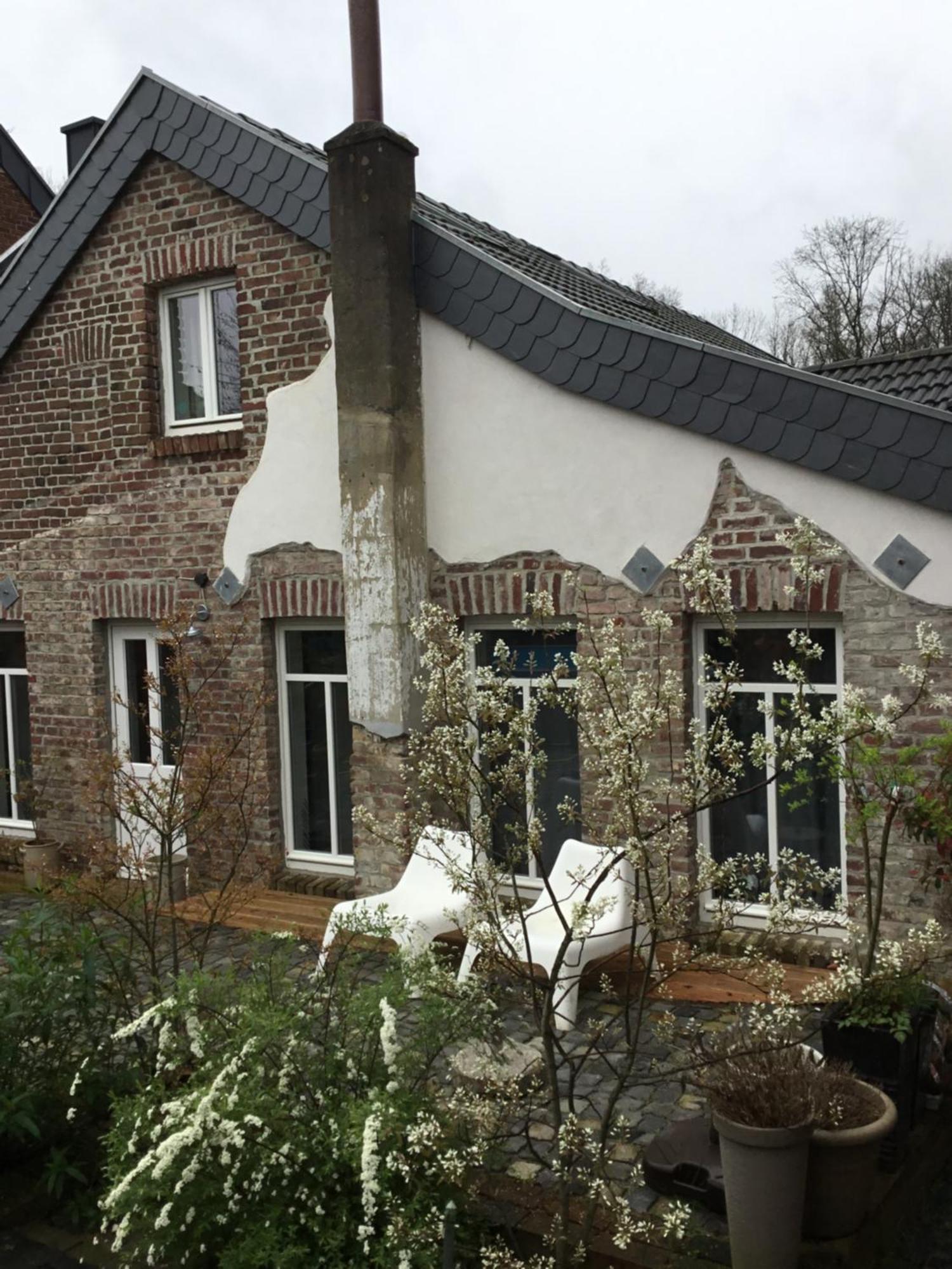 Haus Finchen - Alte Naeherei Hueckelhoven Exterior photo